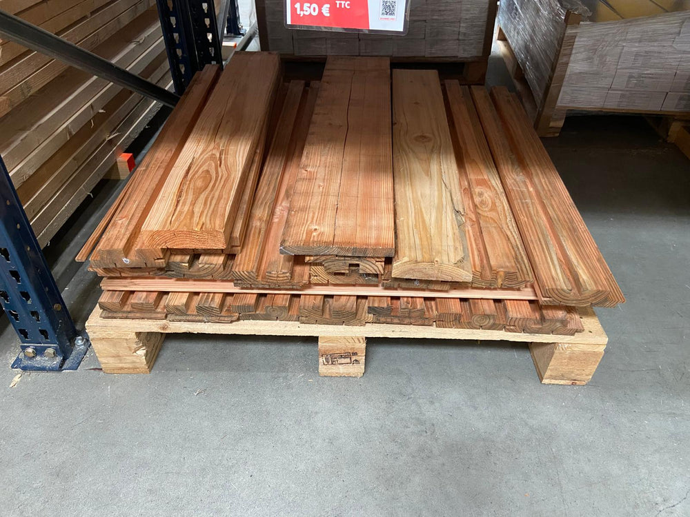 Chute de bardage bois massif résineux - sections variables - L=env 96cm