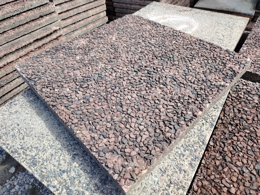 Dalle gravillonnée béton rose - 500 x 500 x 50 mm — vue 2