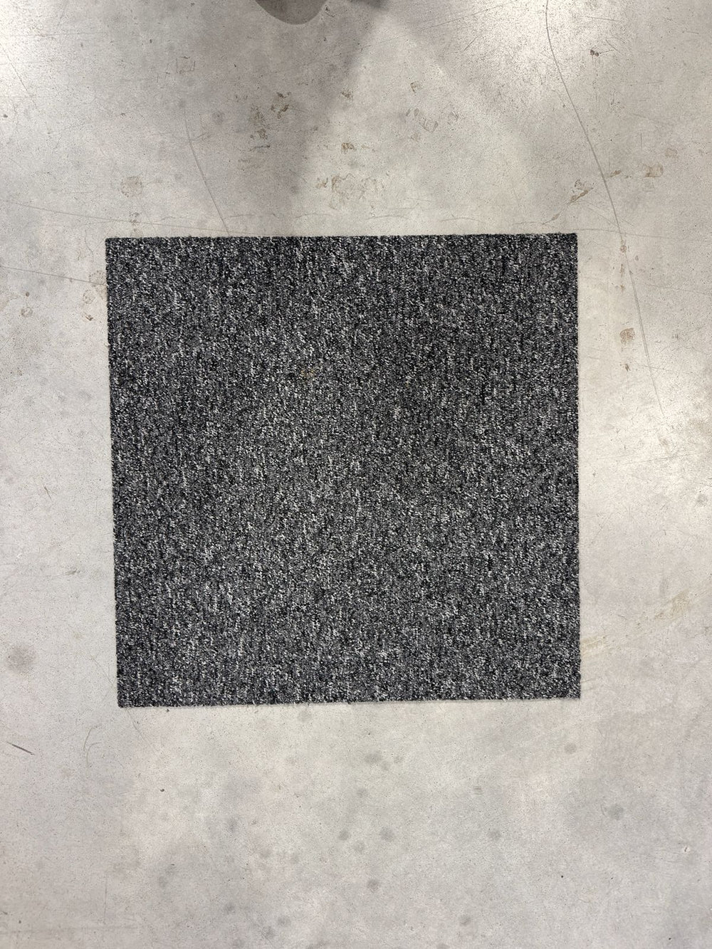 Dalle moquette gris - 500 x 500 mm - Interface Heuga 726