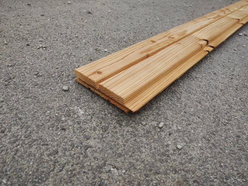 Bardage mélèze des Alpes rainé en bout - 26x135 - L=3m (profil Diablo)