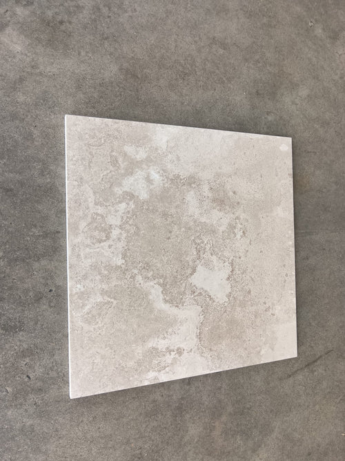 Carrelage extérieur Grès cérame Novoceram Gamme Solithe structuré antidérapant rectifié épaisseur 20 mm couleur Clair - 60x60 cm ref L062 (déclassé)