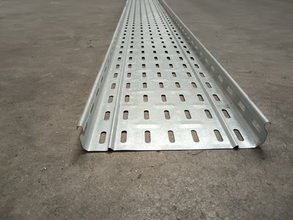 Chemin de câble acier - 215 x 35 - L=3m - GEWISS (dalle)