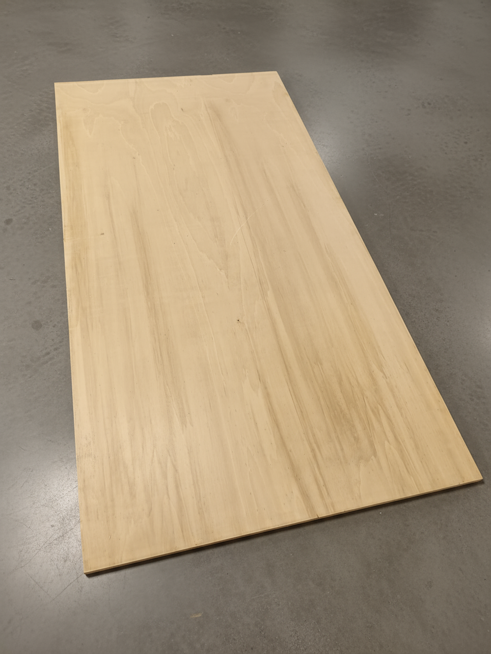 Contreplaqué 100% peuplier ignifugé - 2500 x 1220 x 18 mm (défaut visuel)
