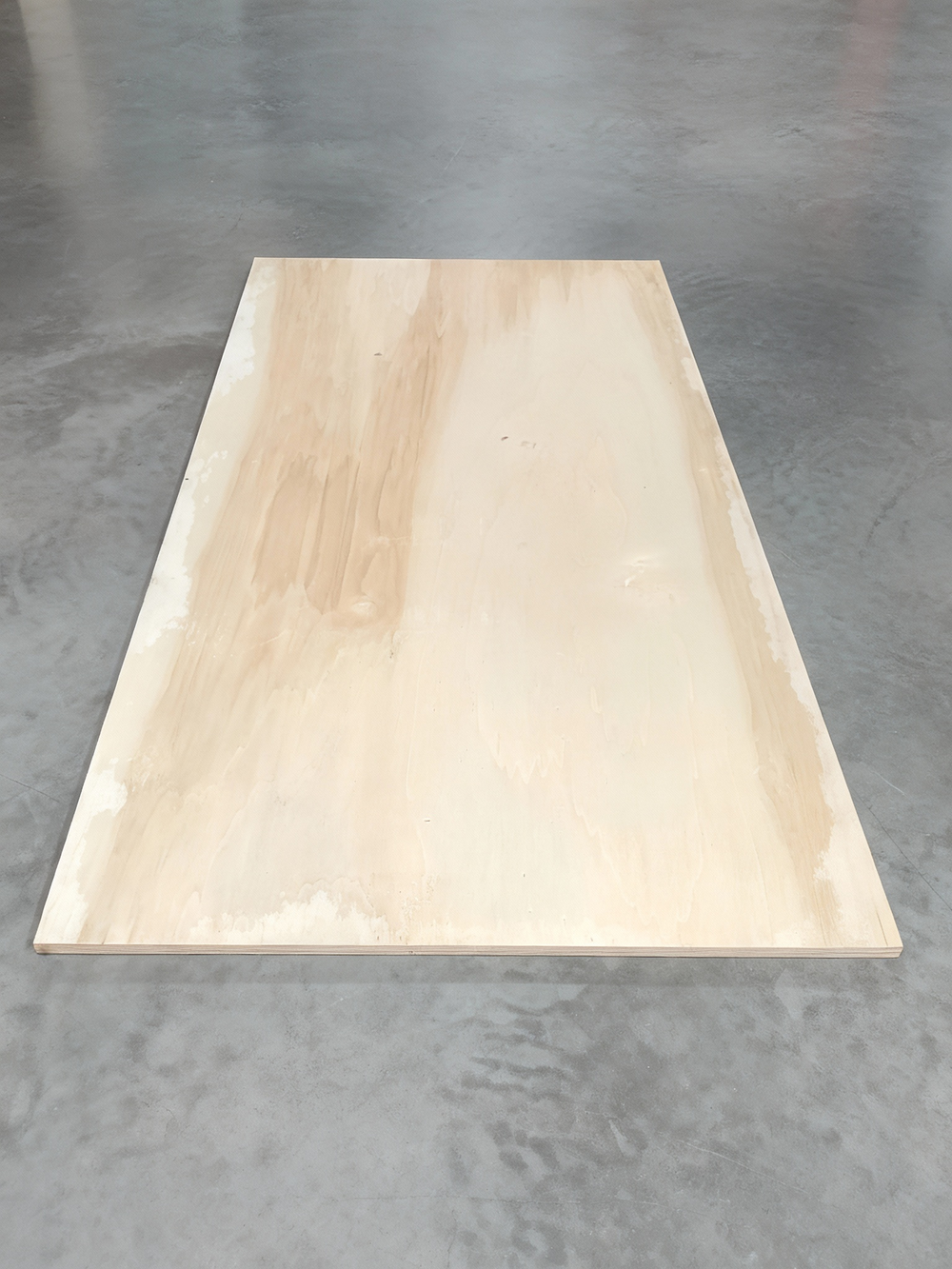 Contreplaqué 100% peuplier intumescent - 2500 x 1220 x 18 mm (défaut visuel)