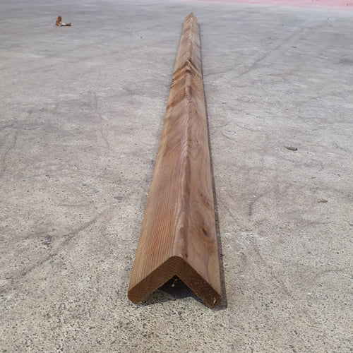 Cornière sapin classe 3 brun - 55x55 - L=2,4m