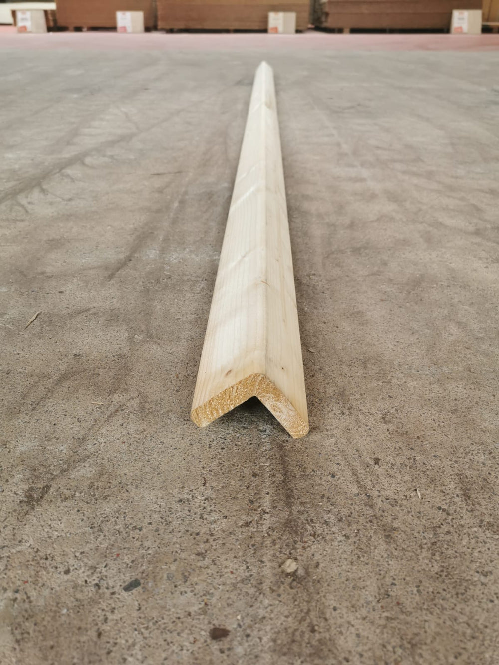 Cornière sapin non traité - 55x55 - L=2,7m