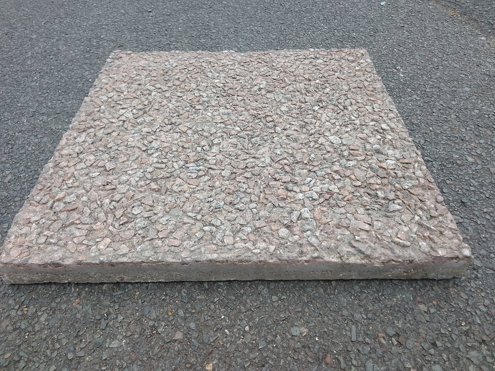 Dalle gravillonnée rose - 400 x 400 x 30 mm
