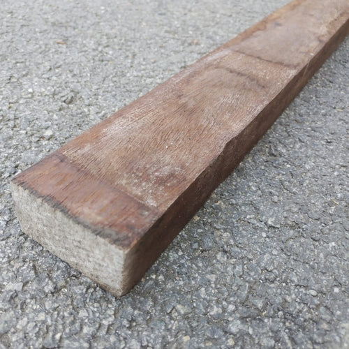Lambourde bois exo Iroko classe 4 - 37x70 - L=2,30m