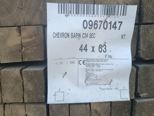 Lambourde sapin classe 3 - 44 x 63 - L=4.2m (C24)
