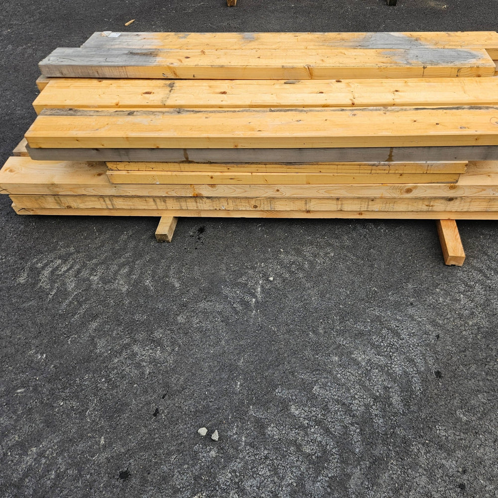 Lot poutre divers bois massif / laméllé collé epicéa (brut de sciage)