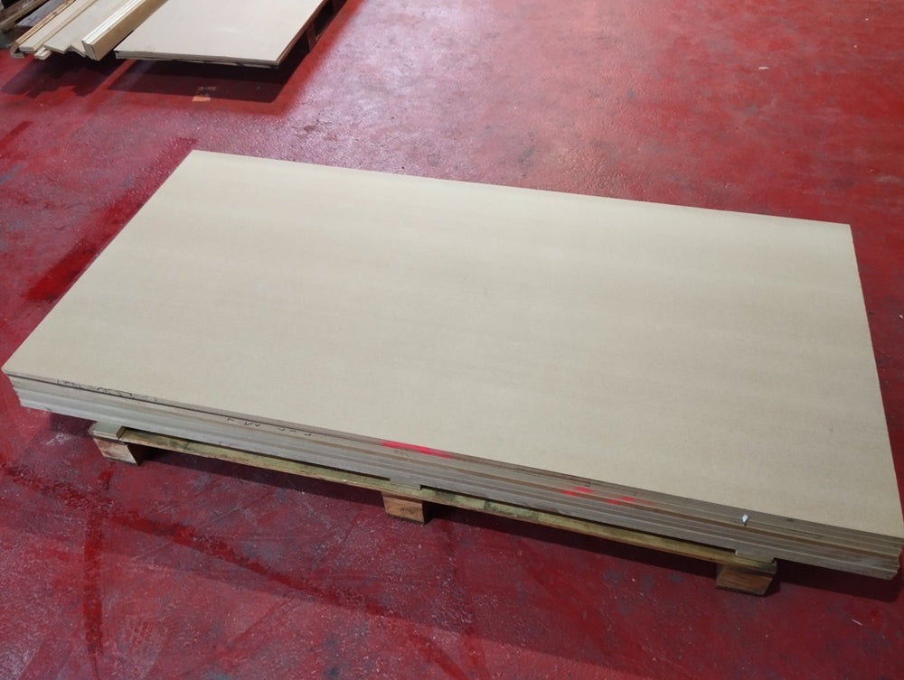 Panneau MDF - 2500 x 1220 x 18 mm