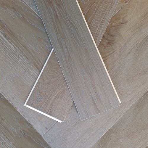 Parquet Contrecollé Baton Rompu Broceliande M 139x800 Rainure Languette 14mm Chene Silex PEFC (4 chanfreins) ref 80179168