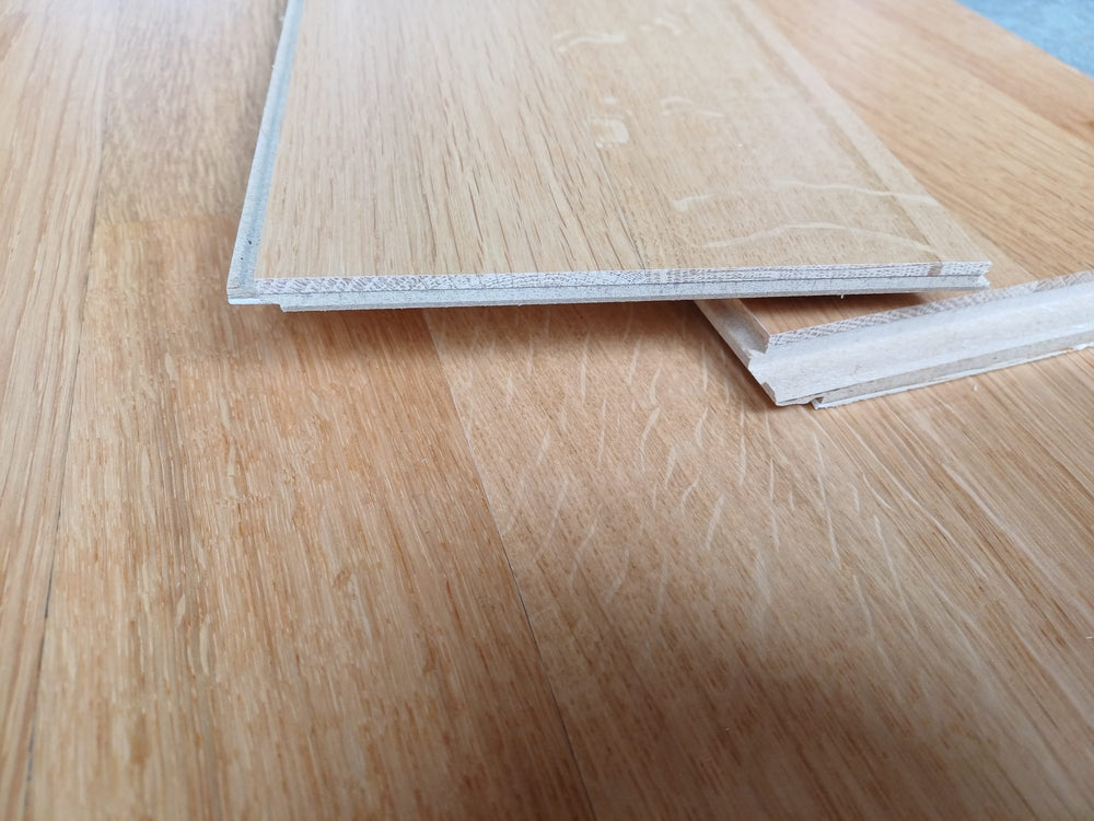 Parquet Contrecollé Ecofloor 139x1500 Clic HDF14mm Chene Vernis Satiné Ecostrong