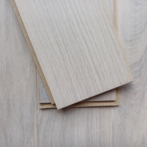 Parquet Contrecollé Majesté 139x495 - 1992 Clic HDF 13mm Chene Vintage Huilé blanchi (4 chanfreins)