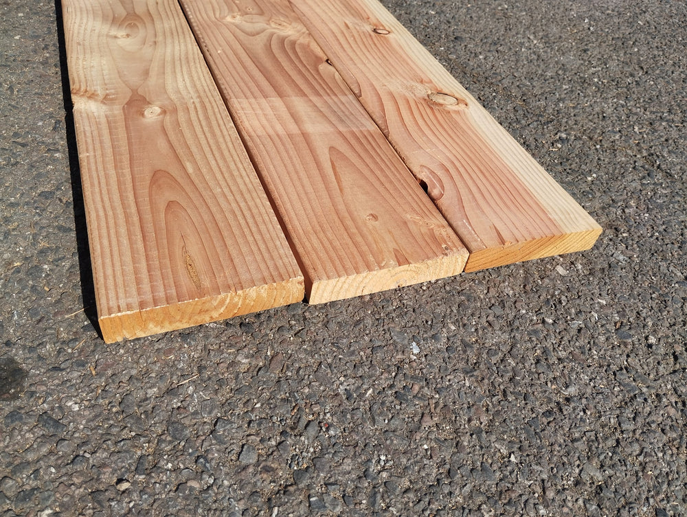 Planche douglas - 27x145 - L=4m
