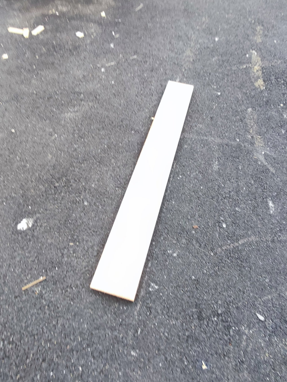 Planche essences diverses bois massif - 25x120 - L=0.9m (raboté 4 faces)