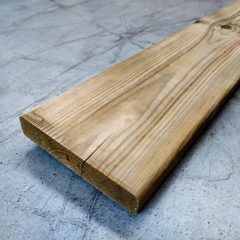 Planche rabotée pin classe 4 vert - 22x120 - L=4m