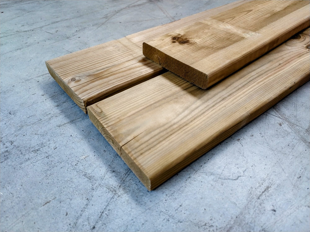 Planche rabotée pin classe 4 vert - 22x120 - L=4m