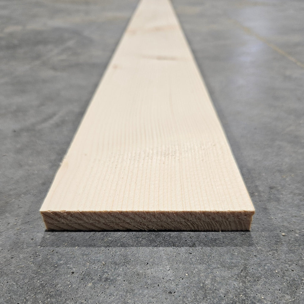 Plinthe épicéa lamellé collé -12x95x2000mm (raboté 4 faces)