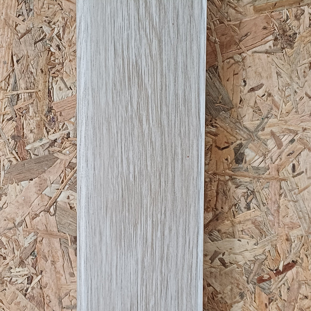 Plinthe SMF décor chêne Afrique Lagos 2500x59x17,4mm