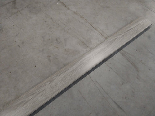 Plinthe SMF décor chêne gris clair 2500x59x17,4mm
