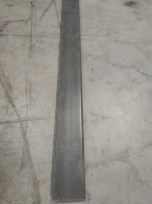 Plinthe SMF décor granit anthracite Sizilien 2500x59x17,4mm