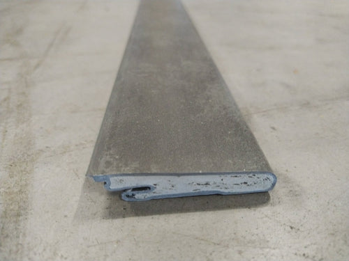 Plinthe SMF décor granit anthracite Sizilien 2500x59x17,4mm