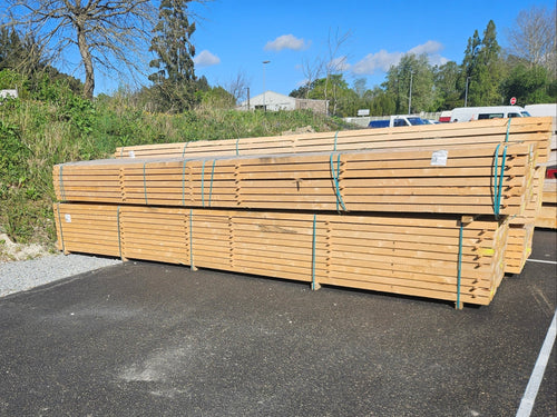 Poutre epicéa bois massif - choix 3 - 6000 x 150 x 63 mm (brut de sciage)