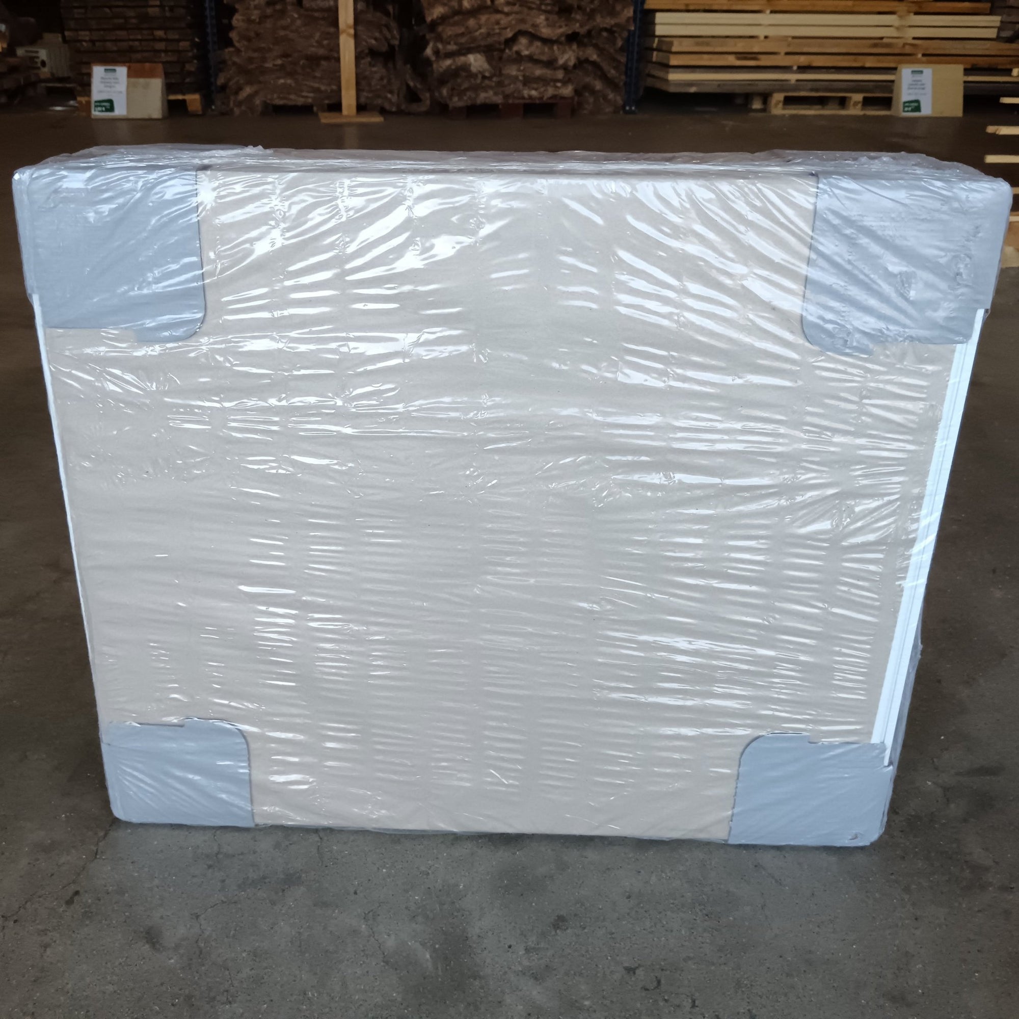 Radiateur eau chaude Reggane 3010 Compact acier - 600 x 720 mm - Finimetal