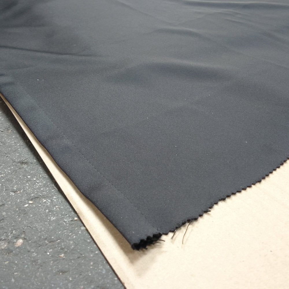 Rideau 100% polyester noir - 3100 x 1500 mm - SOTEXPRO (Belora 10)