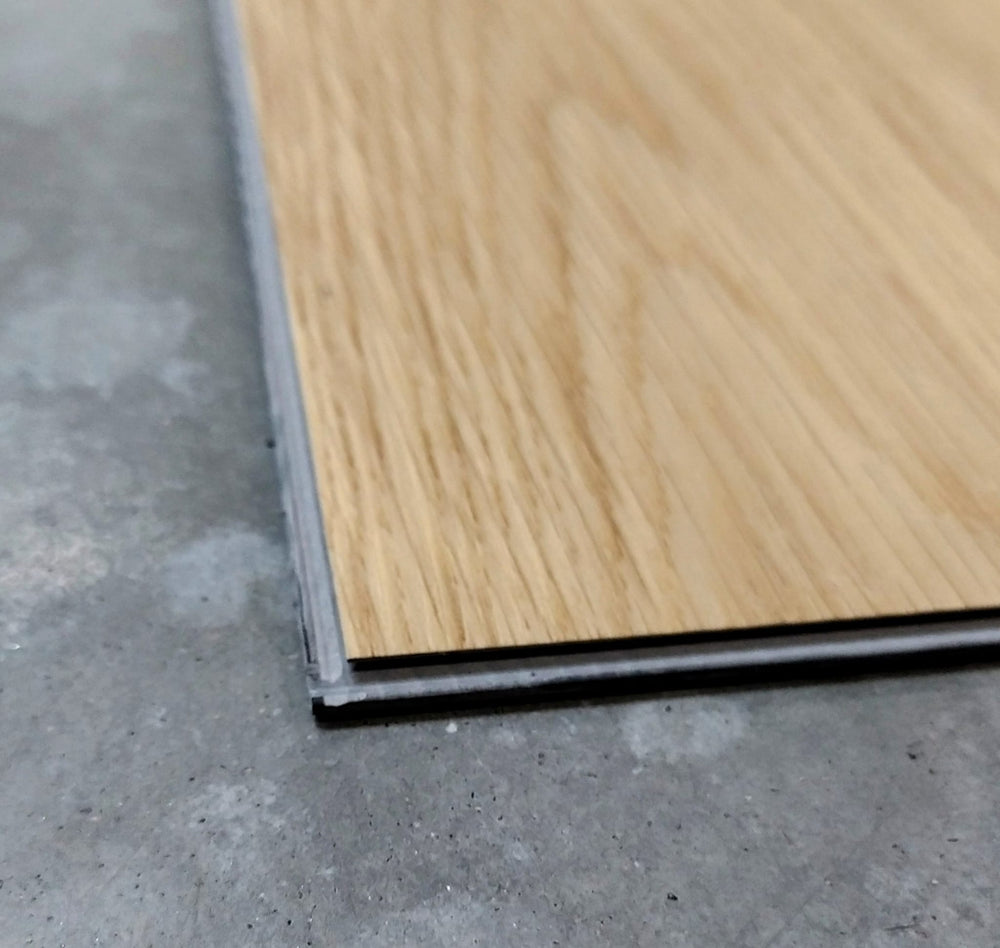 Sol PVC SPC clipsable chêne 3702 - sous - couche intégrée - 1220 x 178 x 5,0 mm