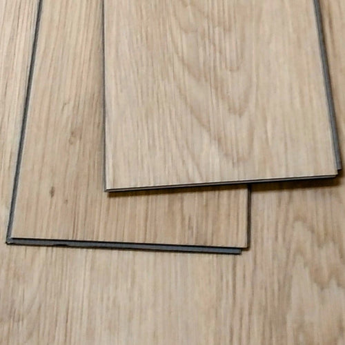 Sol PVC SPC clipsable chêne 3702 - sous - couche intégrée - 1220 x 178 x 5,0 mm