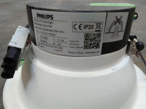Spot LED Philips CoreLine Downlight blanc 24W