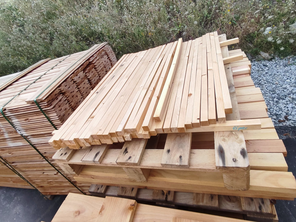 Tasseau essences diverses bois massif - 25x25 - L=0.9m (raboté 4 faces)